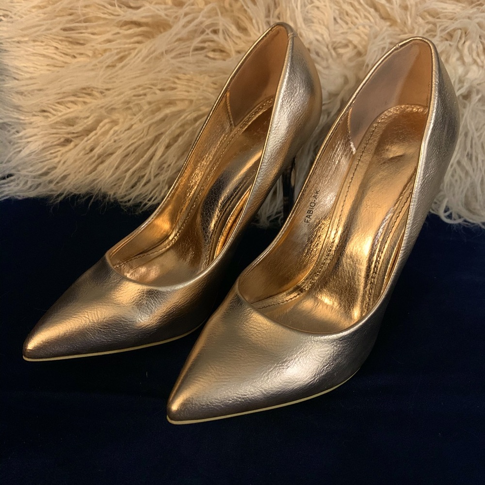 Rose Gold Metallic Pumps heels 6.5